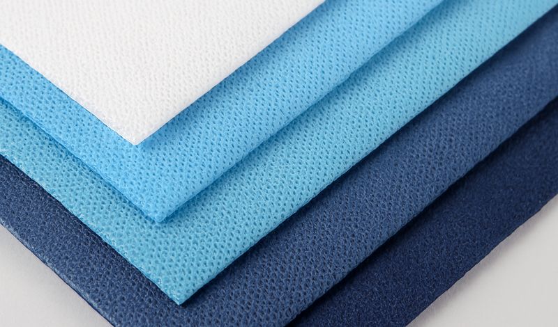 Sự khác biệt giữa vải không dệt y tế và vải không dệt thông thường theo iêu chuẩn chất lượng và kiểm định
