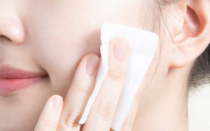 Nhu Cầu Sử Dụng Khăn Vải Khô Tẩy Trang Hiện Nay