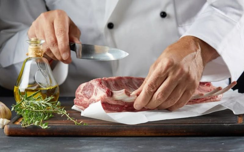Tại Sao Không Nên Dùng Khăn Lau Tay Để Làm Khăn Lau Thực Phẩm