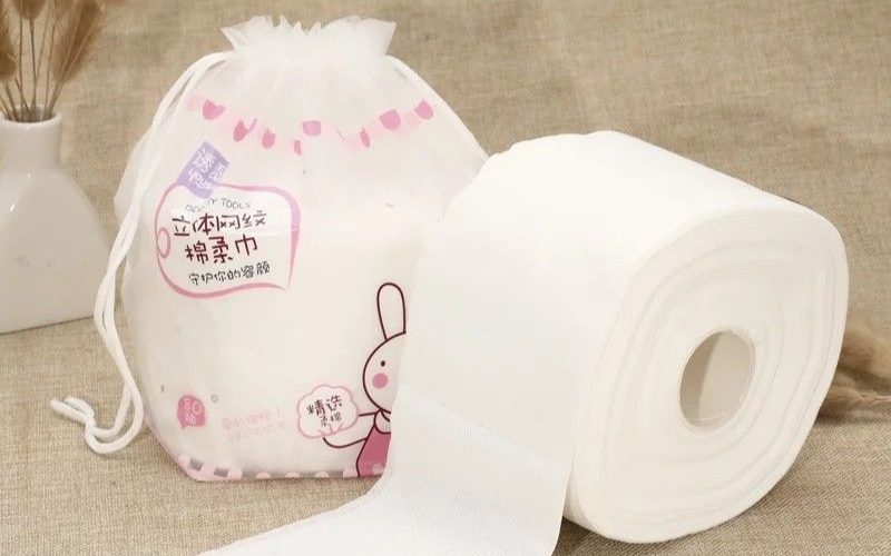 Tìm Hiểu Về Khăn Tẩy Trang Dạng Cuộn