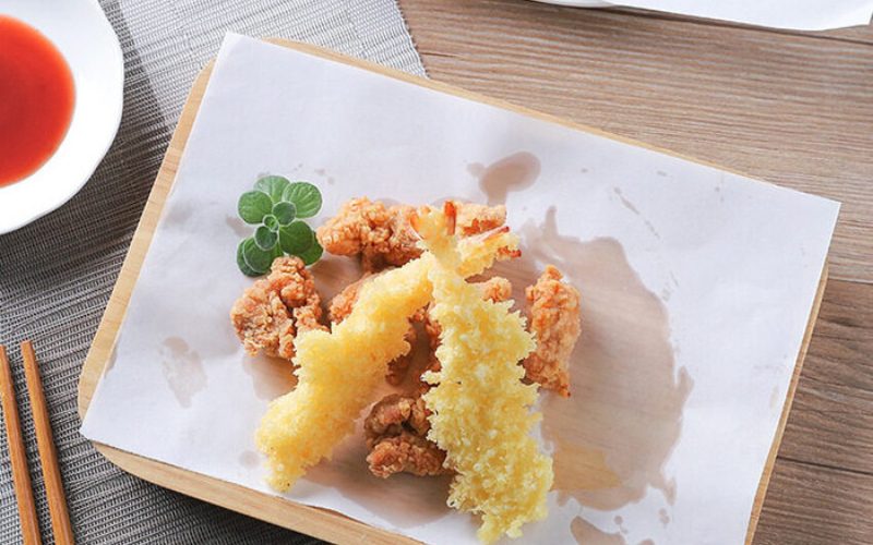 Vì sao nên sử dụng giấy thấm dầu trong nhà bếp?