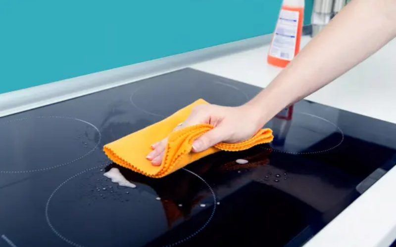 khăn vải thường lau bếp có sạch không ?