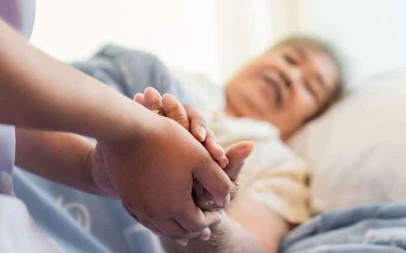 chăm sóc người bệnh an toàn